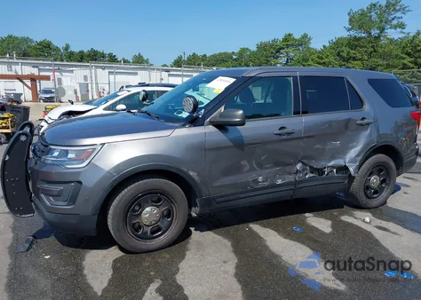 2017 Ford Police Interceptor from USA, damaged, VIN 1FM5K8AR0HGE25745